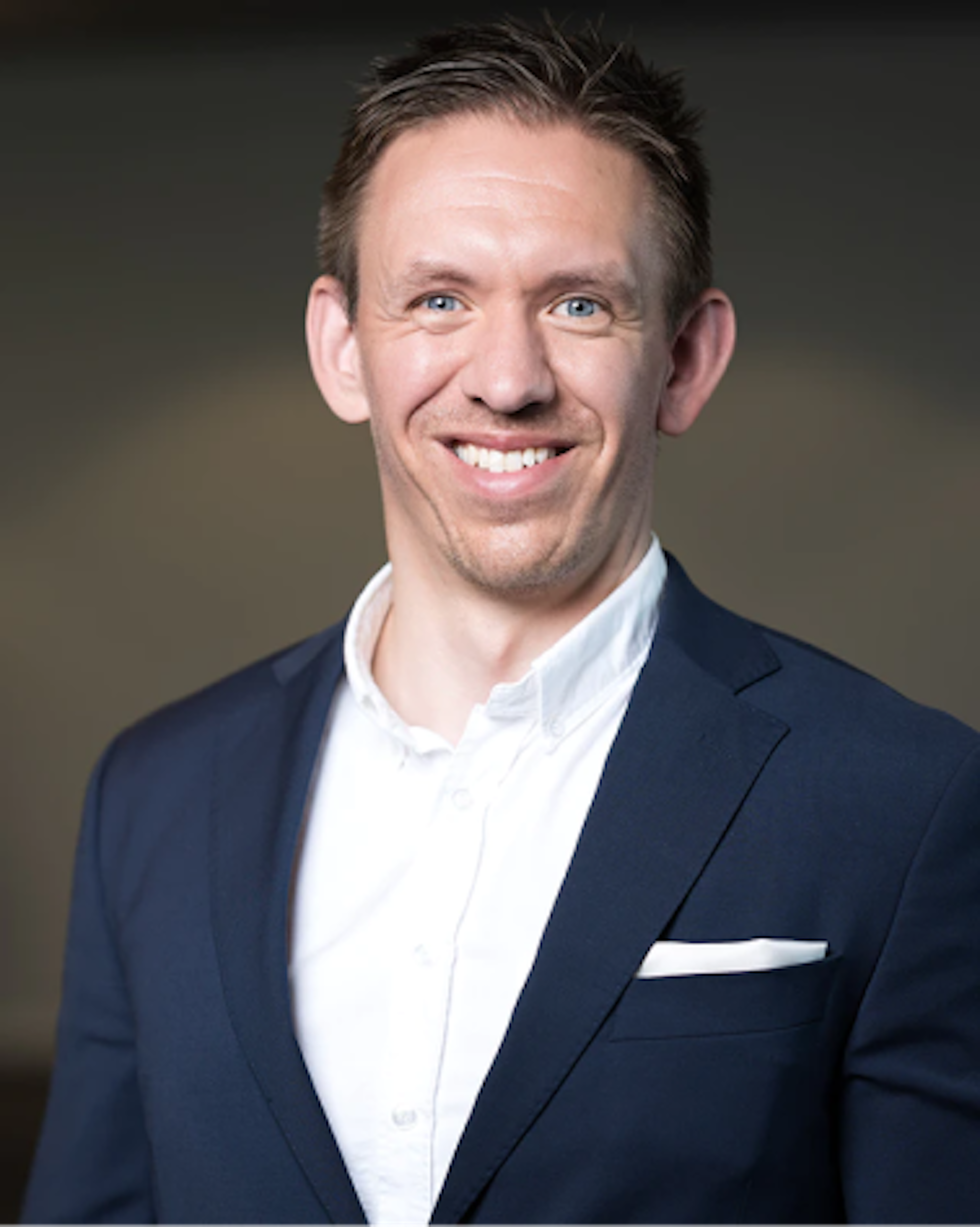 Daglig leder, Kenneth Skjønhaug