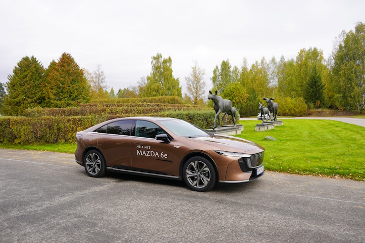 Mazda 6e