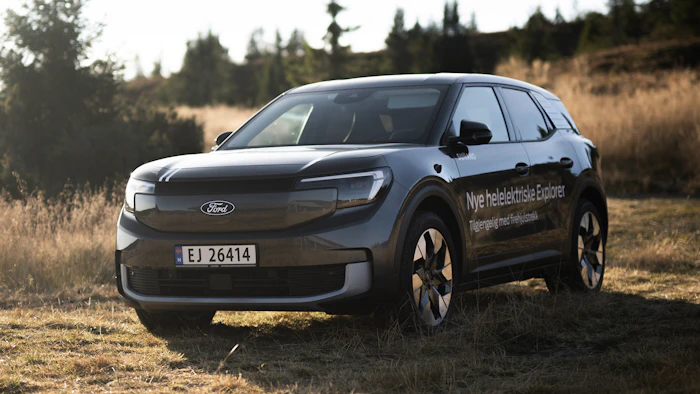 Sulland-FORD-Explorer.jpg?fit=crop&auto=format&w=700