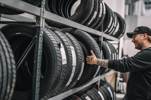 Tenk sikkerhet når du velger dekk